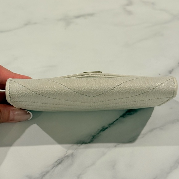 YSL Wallet - Picture 4 of 13